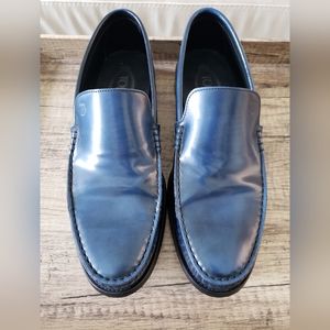 Tod's blue dress/casual shoe